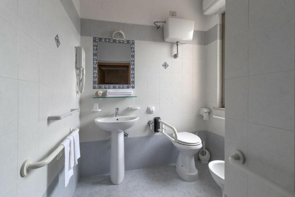 Hotel Corallo Giulianova Zewnętrze zdjęcie